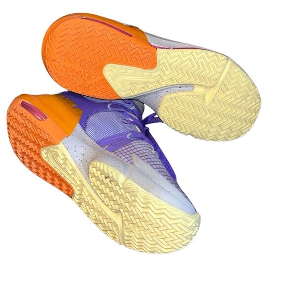 LN Nike LeBron Witness 7 GS Action Grape/Orange Shoes DQ8650-101 Youth Size 5.5 - Picture 6 of 6